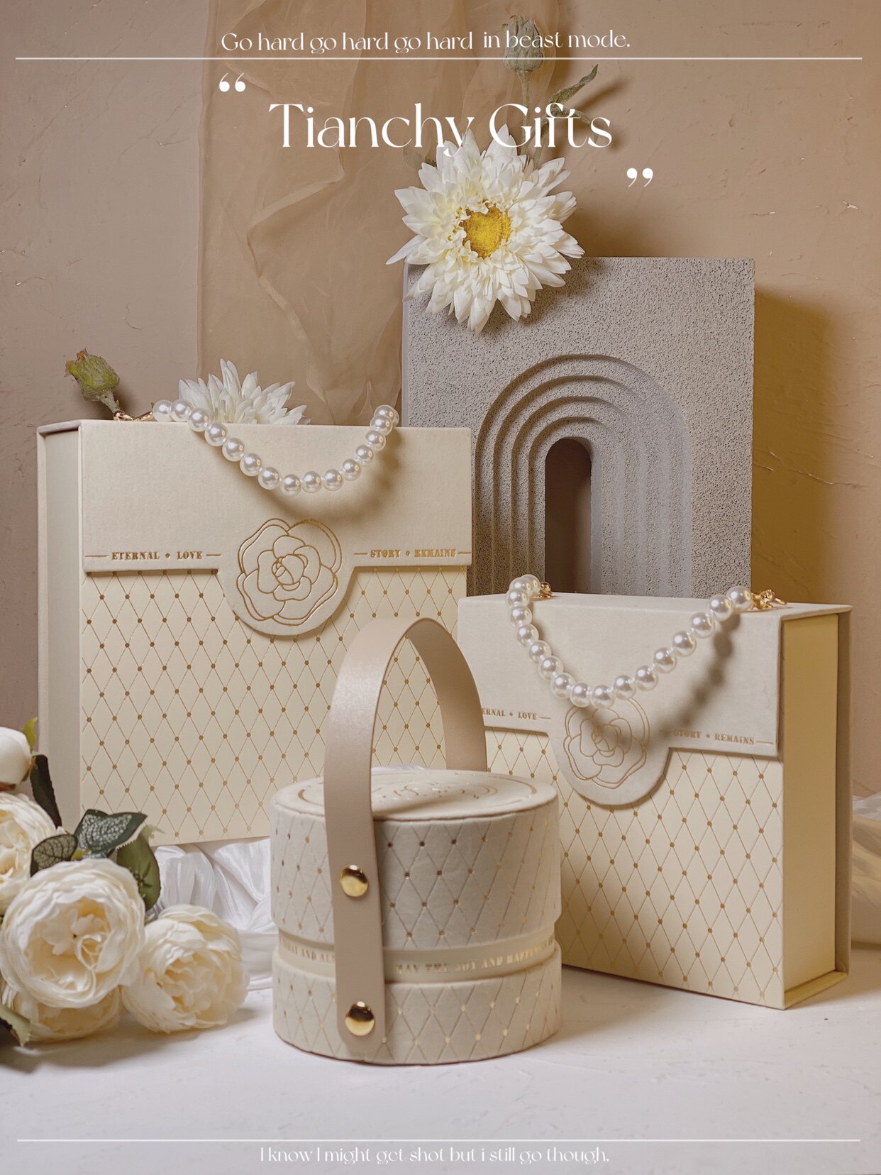 Camellia's appointment hand-made velvet cloth small fragrant camellia with gift box wedding table sugar wedding candy empty box set large - Taobao