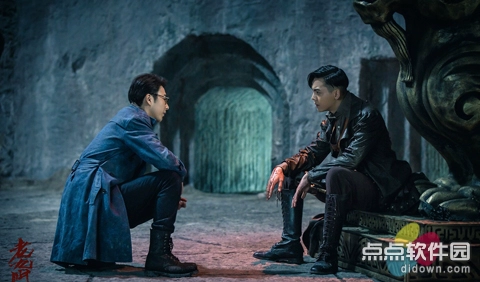Chen Weijun Li Yifeng với đầu máy xe máy bằng da nam phiên bản Hàn Quốc của chiếc áo khoác trẻ trung tự tu luyện cộng với áo khoác nhung mùa thu đông.