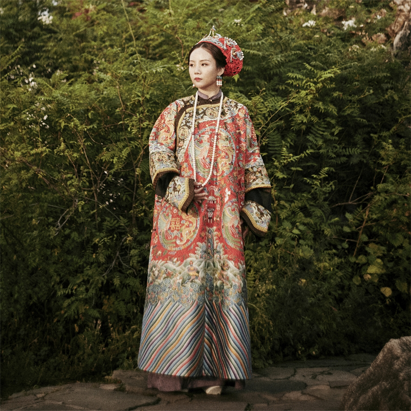 Huffin Studio Palace Reworked Antique Clothes 1-to-one Retro Dragon Pineong and Gown Handmade Embroidered version of machine embroidered version