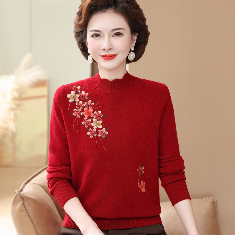 2025 New Embroidered Cashmere Sweater for Middle-Aged and Elderly Women, High-Quality Wool Base Sweater for Mothers Aged 50-60