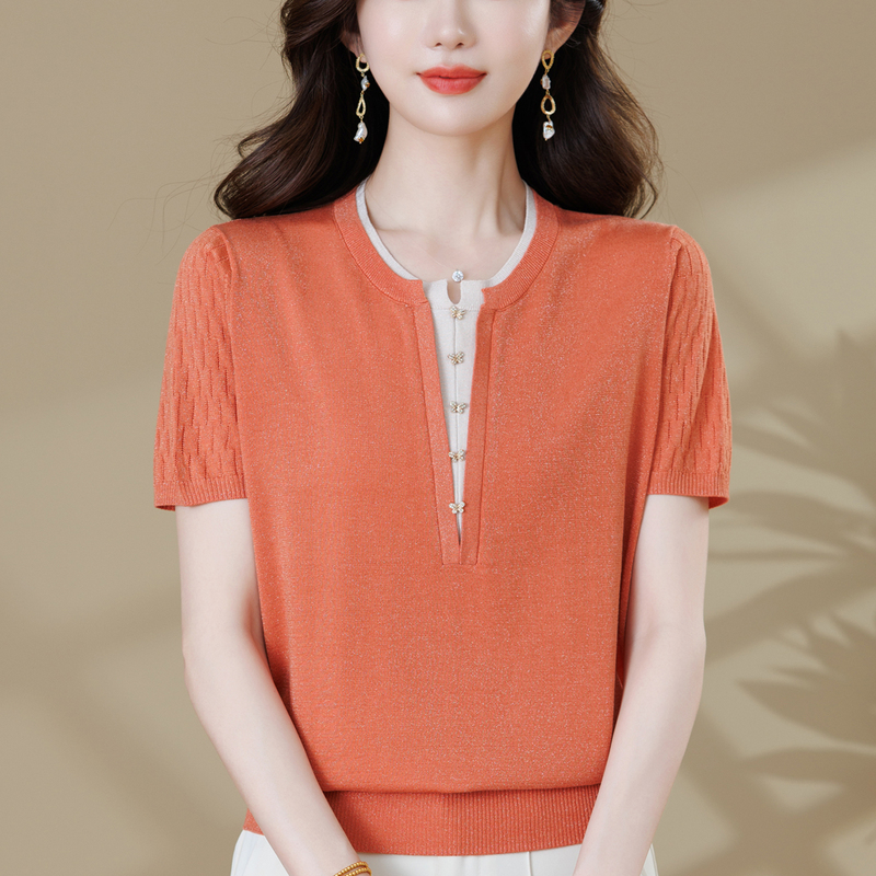 Elegant and Versatile Women's Summer New Short-Sleeve Knit Top for Middle-Aged Women, Thin and High-Quality T-Shirt