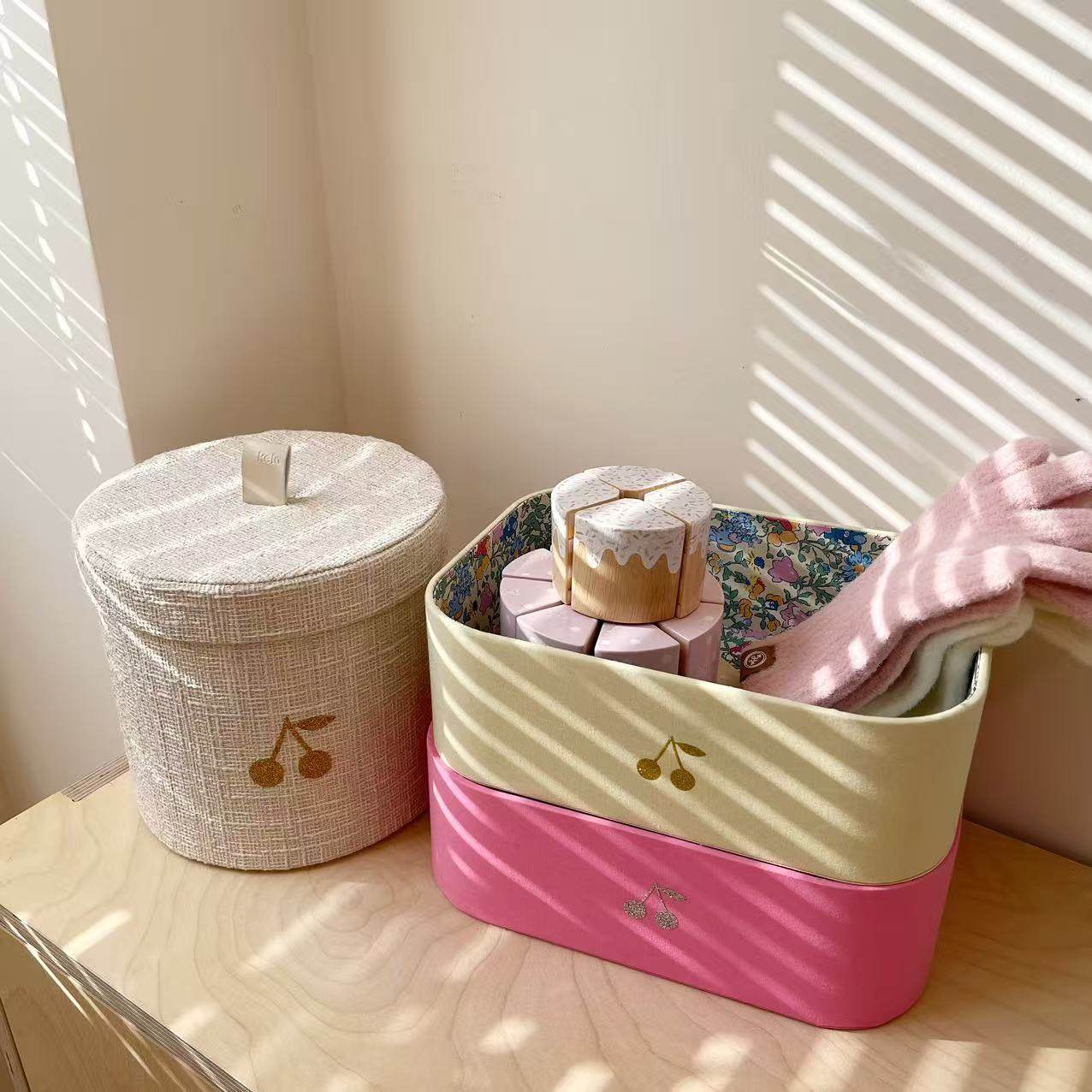 Exported Korean cherry storage box desktop plush toys stationery skin care products dressing table storage box with lid