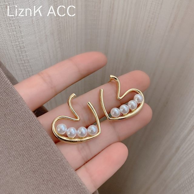 s925 silver needle special love pearl earrings 2021 new trendy niche design earrings female summer models