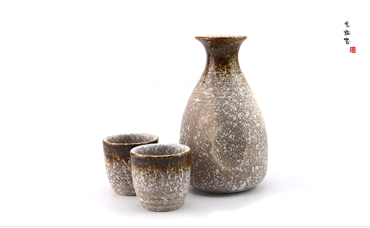 Bộ rượu bằng gốm theo phong cách Nhật Bản Sake cup pot Phnom Penh ly uống rượu vang