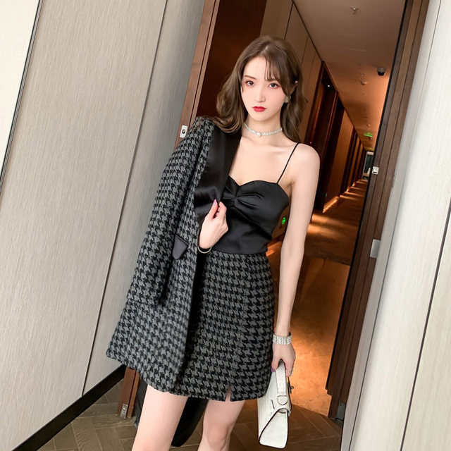 Evening dress skirt women can usually wear temperament celebrity light luxury small high-end winter birthday party small annual meeting