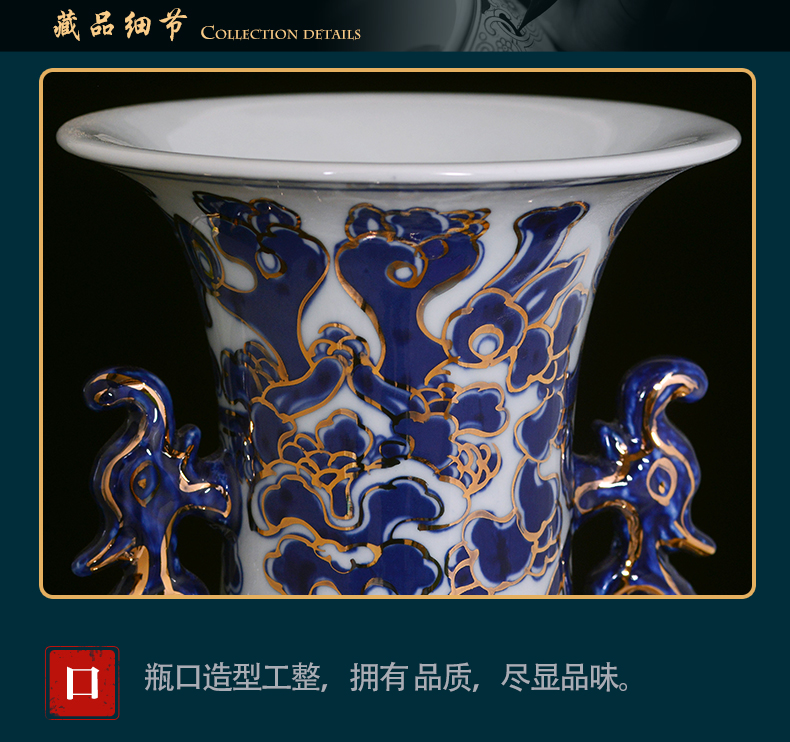 Antique Chinese blue and white porcelain is jingdezhen ceramics home sitting room adornment is placed large porcelain vase flower arrangement