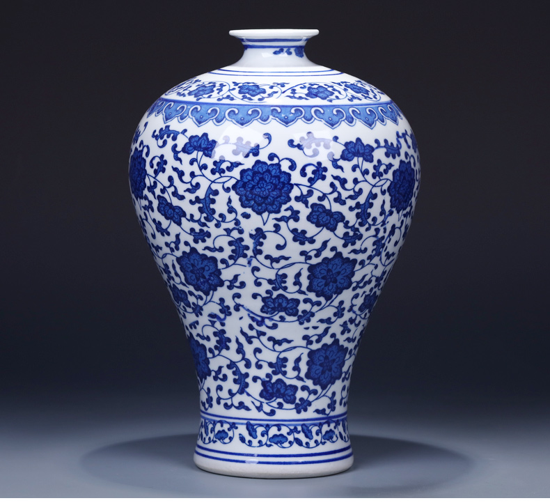 Limited  seconds kill jingdezhen ceramic vases, flower arranging furnishing articles sitting room adornment of Chinese style arts and crafts