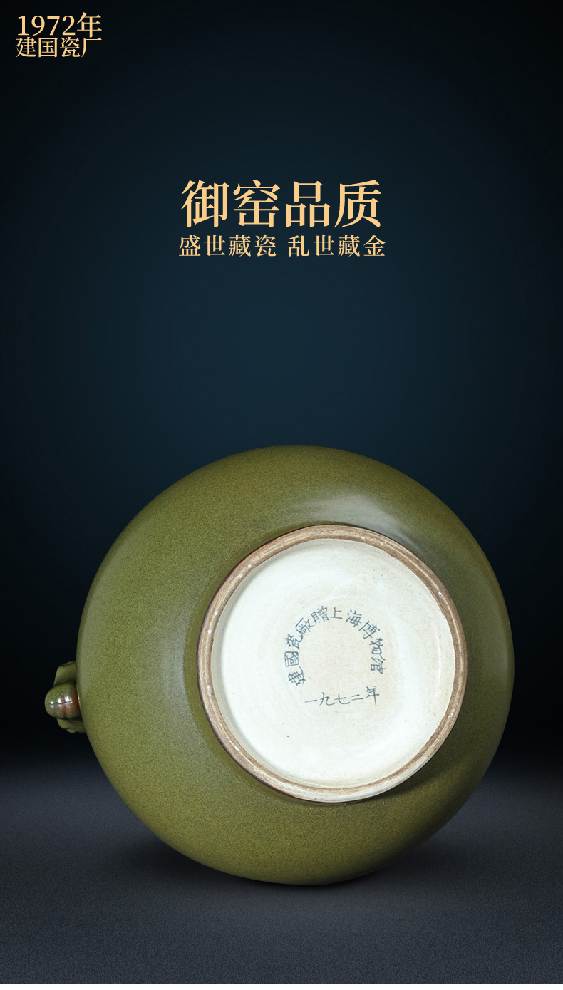 Jingdezhen ceramic porcelain industry the founding of the sitting room tea glazed pottery porcelain vases flower arrangement is placed at the end of the household porcelain decoration