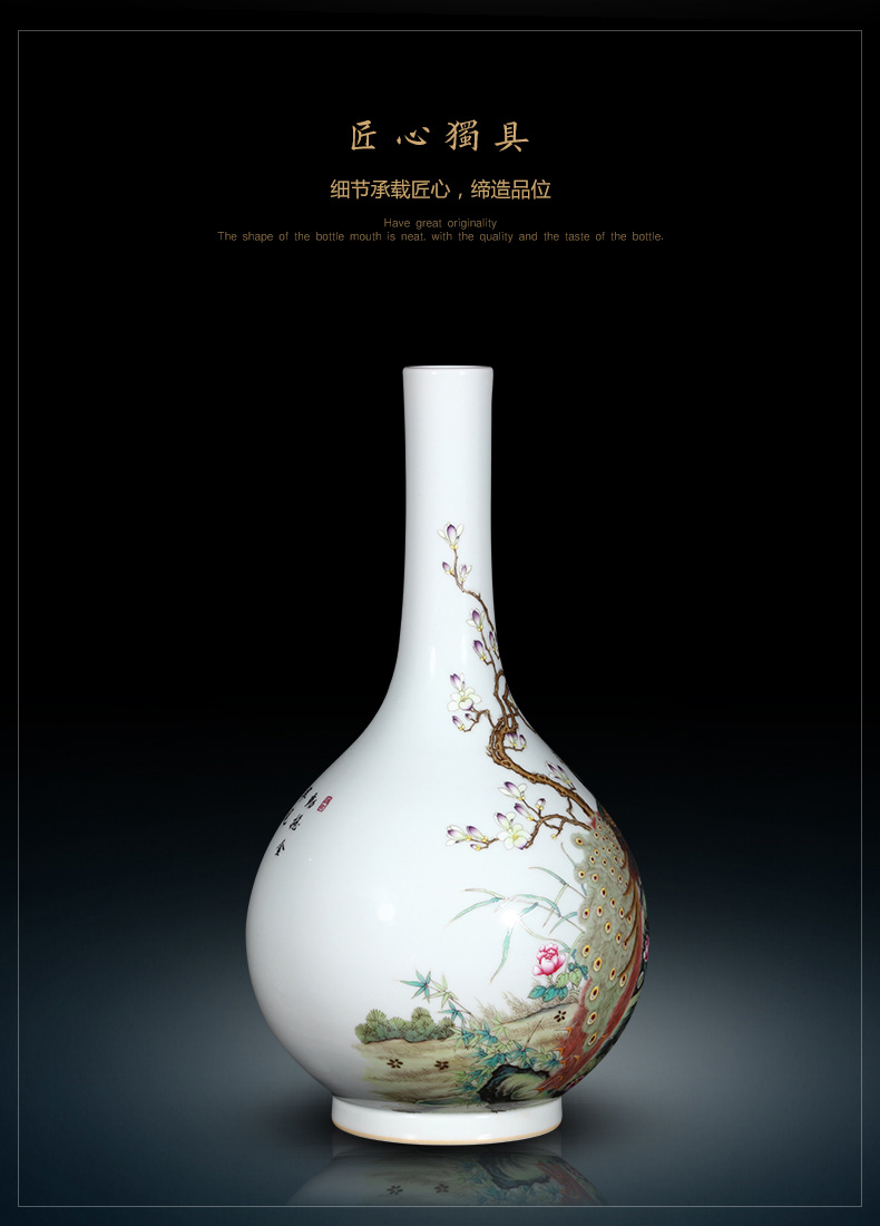 Jingdezhen ceramics imitation the qing qianlong enamel color peacock vase in antique Chinese style household decorations furnishing articles