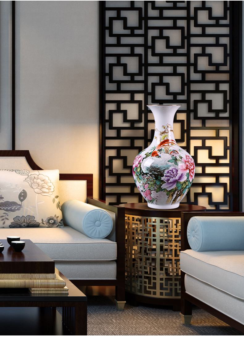 Jingdezhen blue and white porcelain vase and thin body porcelain antique Chinese style household flower arrangement sitting room adornment is placed