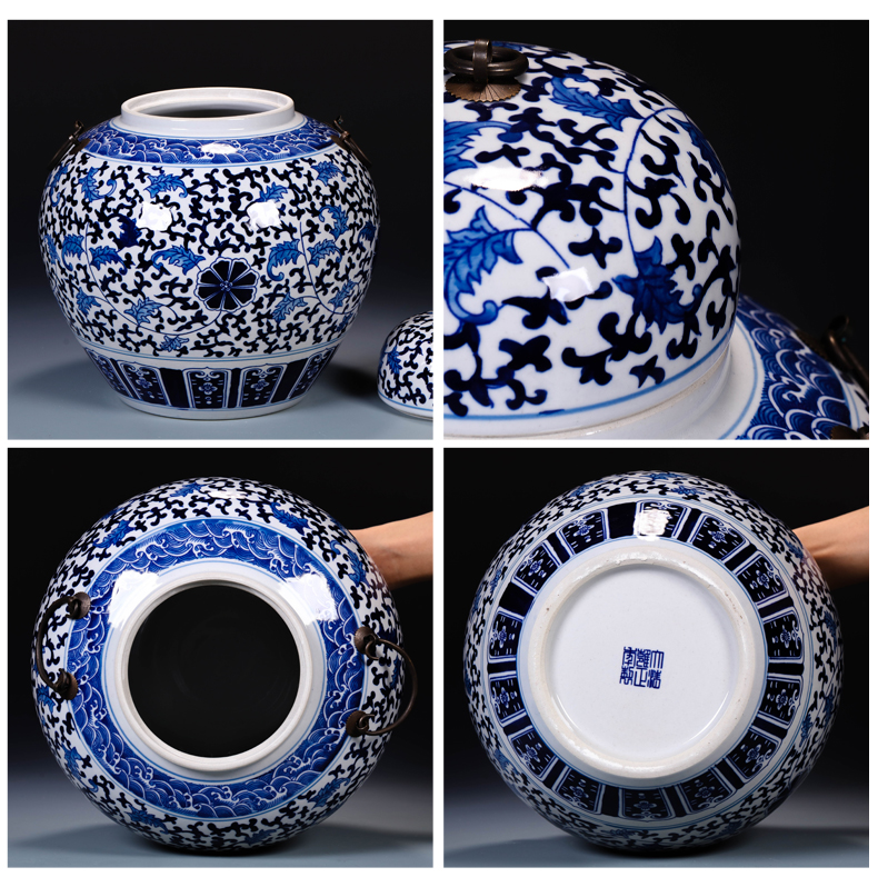 Jingdezhen porcelain tea pot of blue and white porcelain storage tank large ceramic seal tank moistureproof tea cake jar with a lid