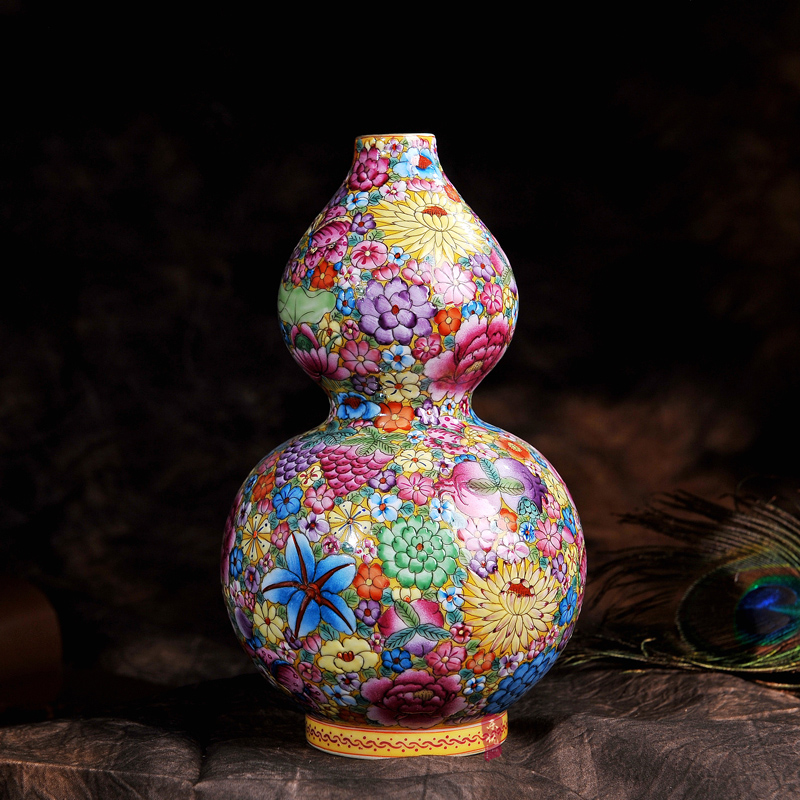 Jingdezhen ceramics hand - made archaize colored enamel flower gourd vases, Chinese arts and crafts home furnishing articles in the living room