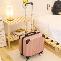 Светлый ярко -золотой цвет