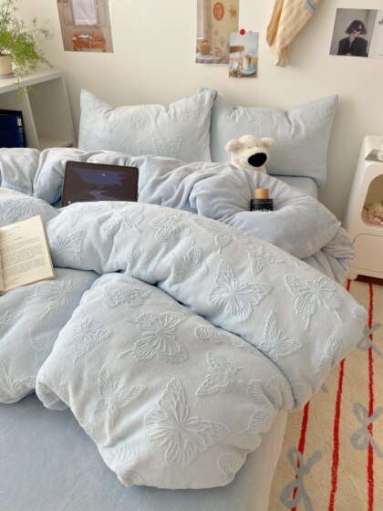 Class a Bed Milk Velvet Four-Piece Set Coral Bed Sheet Fleece Duvet Cover Winter Plush Flannel Dormitory Three-Piece Set 4