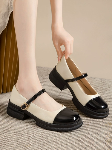 Женская обувь Мэри Джейн, новинка 2025 года, осенние ретро-французские маленькие кожаные туфли на мягкой подошве, британские маленькие женские ароматные туфли на плоской подошве на толстом каблуке