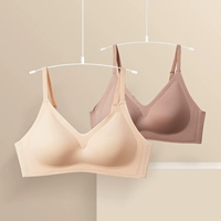 Цвет кожи+коричневый