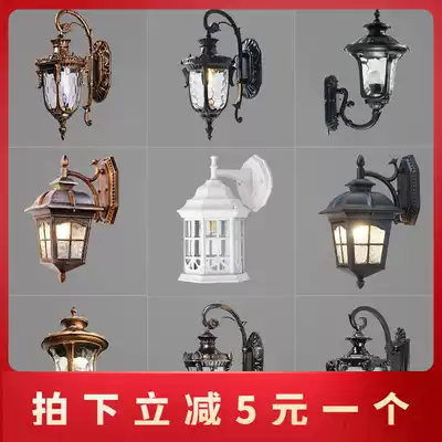 European-style outdoor wall lamp Waterproof American villa decoration retro wall lamp Balcony exterior wall lamp door outdoor garden lamp