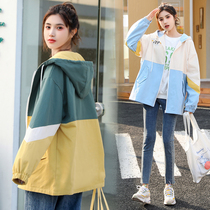 Pregnant womens windbreaker womens 2021 spring new Korean version loose belly cover spring and autumn pregnancy fashion trend mom casual jacket