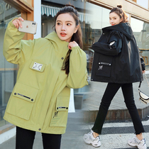 Pregnant women spring and autumn coat windbreaker short top small Korean style loose large size fashion fat MM pregnant woman coat autumn