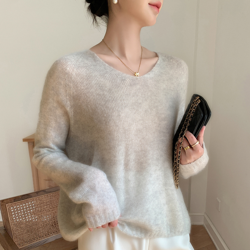 Best-Selling Velvet Cashmere Sweater for Women ~ Goat Cashmere and Mulberry Silk Combined, Loose Fit, Covers the Body and Makes You Look Slimmer, Knit Sweater