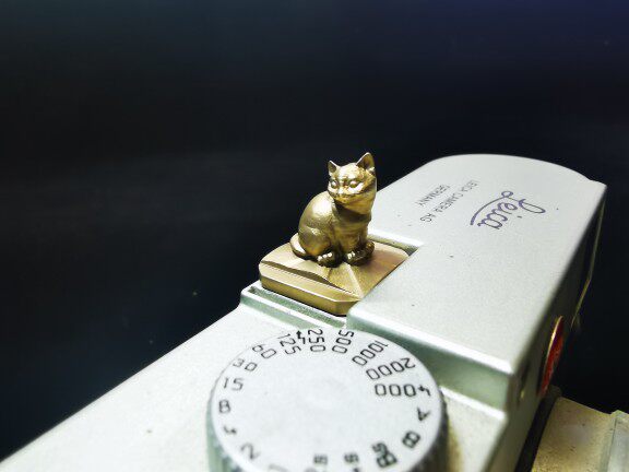 Metal cat personalized customization suitable for Leica Fuji Sony Pentax camera hot shoe protective cover dust cover