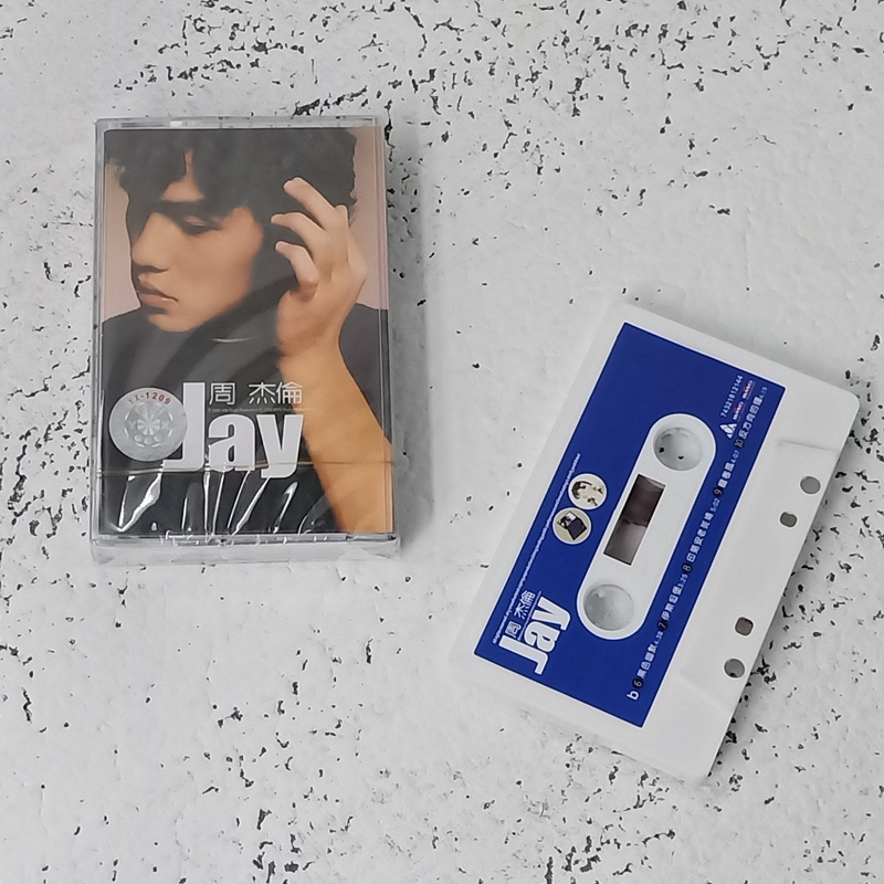 Jay Chou album tape first album of the same name JAY brand new unopened white belt body Walkman cassette
