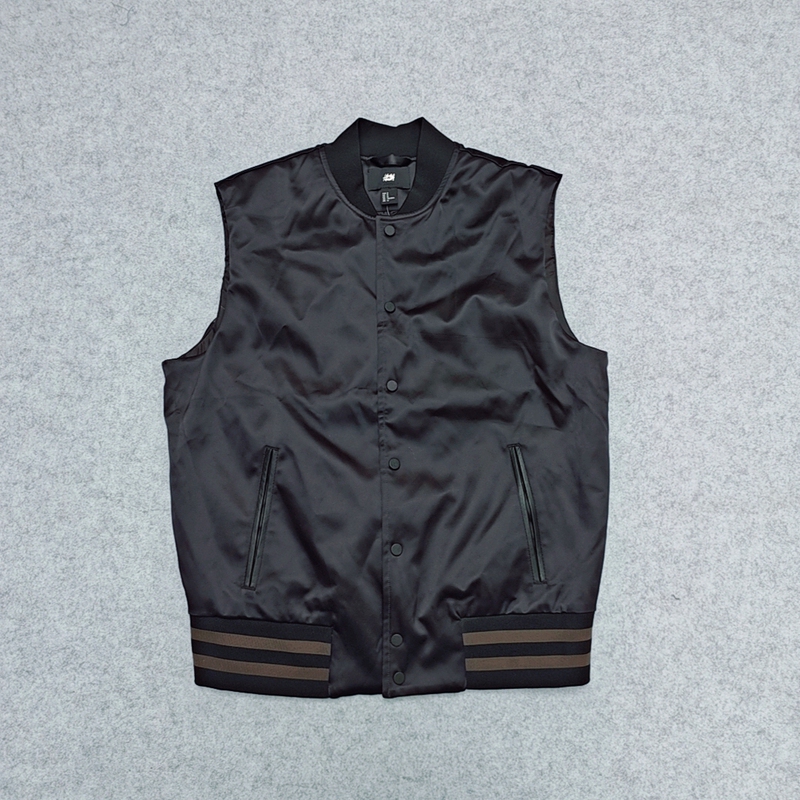 Vintage Baseball-Style Stand-Up Collar Snap-Button Vest for Men, Black Sleeveless Jacket, Simple and Versatile Vest Top