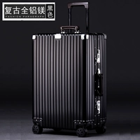 Черный винтажный металл