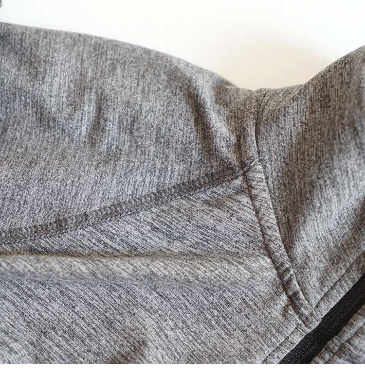 Đề nghị spandex nhanh khô thể thao một nửa cổ áo rộng tay áo thun dài tay áo sơ mi chạm đáy áo sơ mi nữ 8380 cỡ lớn mới - Áo phông áo thun cổ lọ nữ
