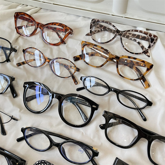 Black frame plain cat-eye myopia anti-blue light flat frames