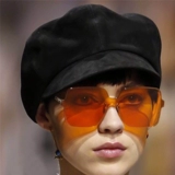 Солнцезащитные очки на солнечной энергии, популярно в интернете