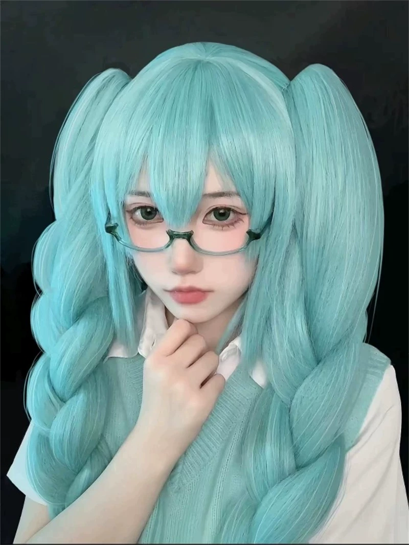 Brand glasses, green comics, cosplay
