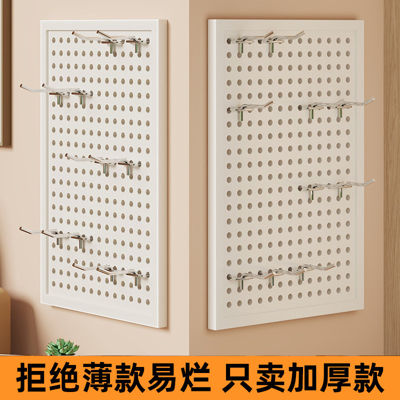 2000+ repurchase accessories are complete and three-fork hooks are given