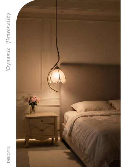 French-Style Vintage Creative Floral Bedside Pendant Light with Iron Art Pink Resin Lampshade and Pearl Bedside Balcony Small Pendant Light
