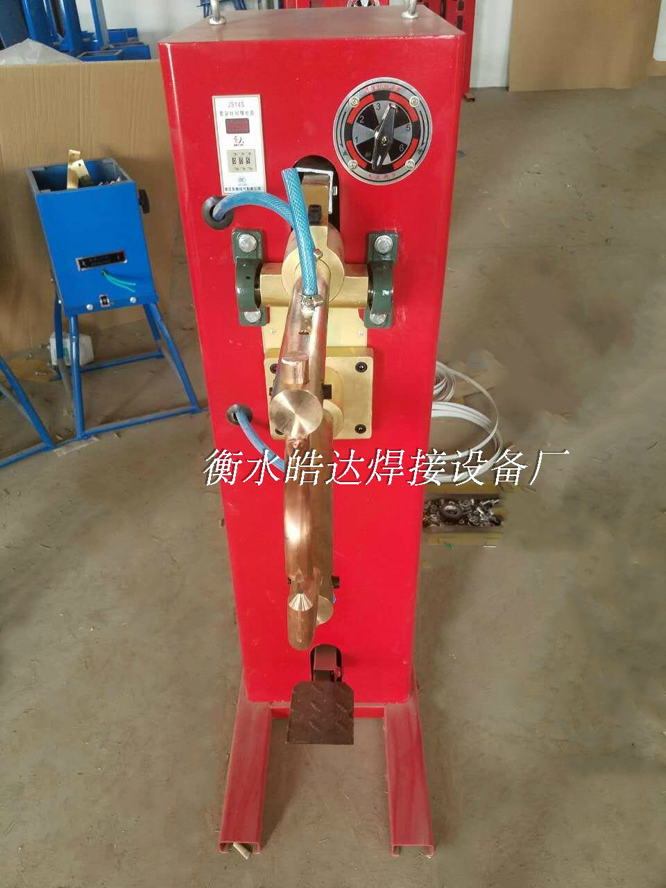 Factory pin DN-25 type pedal spot welding machine metal full copper core custom extended arm spot welding machine Iron Horse stool welding machine