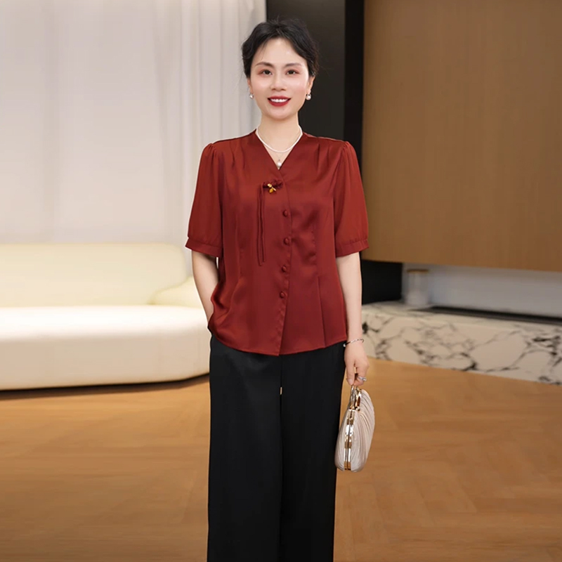 Middle-Aged Mother's Spring and Summer Elegant Outfit Set 2026 New Stylish Top Middle-Aged Women's Summer Two-Piece Set