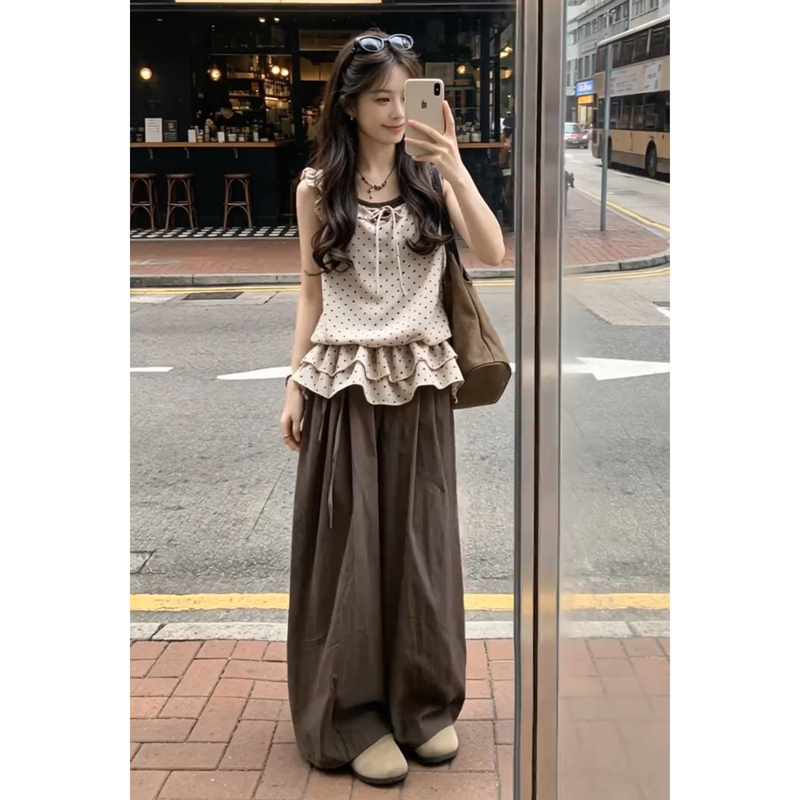 Korean-Style Polka Dot Halter Neck Ruffled Hem Waist-Cinching Slimming Faux Two-Piece Top for Women, Super Popular New Model for Summer 2026