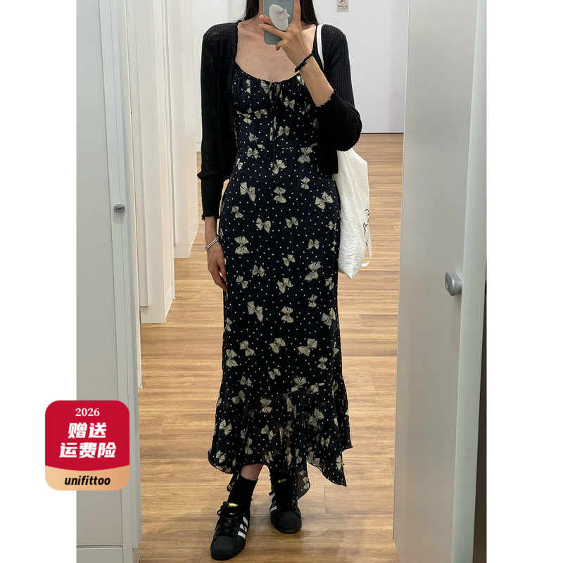 French-Style Black V-Neck Floral Spaghetti Strap Dress for Women, 2026 New Summer Model, Very Beautiful, Waist-Cinching, Bodycon Long Dress