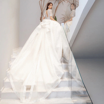 High-end v-neck light main wedding dress 2021 new white bride small tail heavy industry luxury French female summer