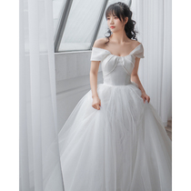 One-shouldered light main wedding dress 2021 new bride french trailing simple princess little man gauze super fairy