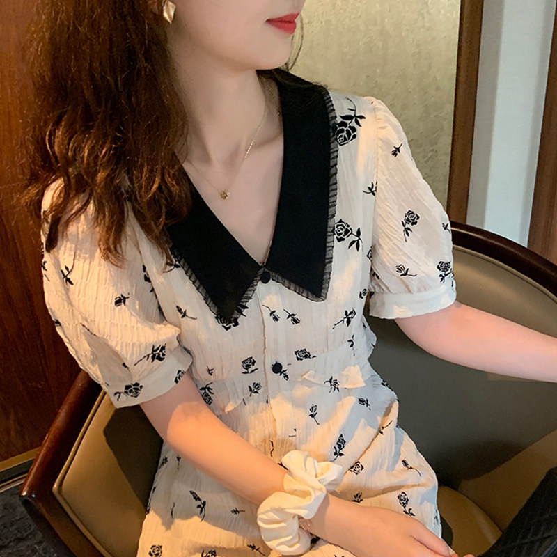 European station summer new broken flower age reduction small fresh college style Korean sweet style dress shirt princess skirt
