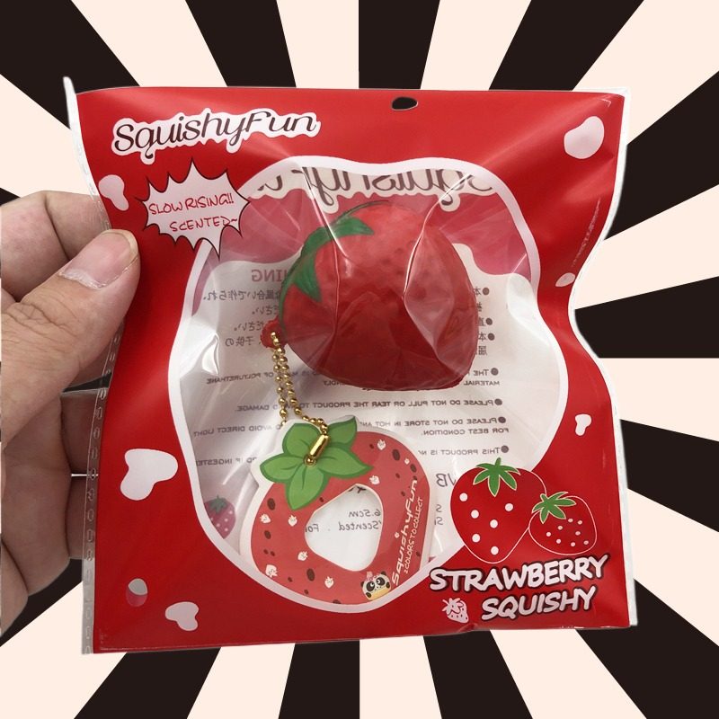 Cute 5cm small strawberry slow rebound squishy decompression keychain pendant children's toys