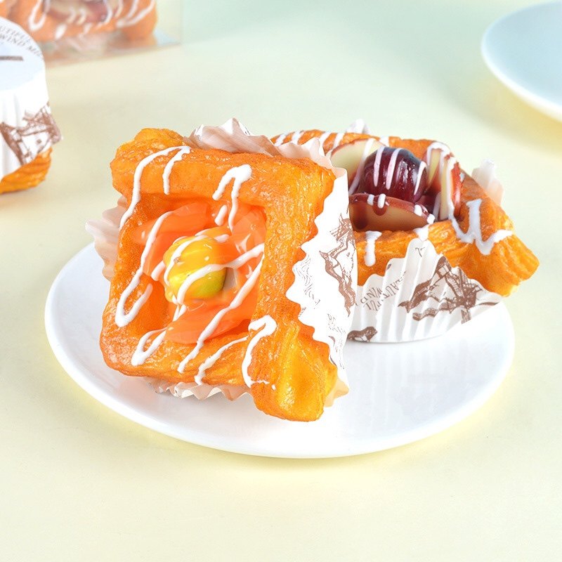 Simulation small square paper cup bread simulation fruit cake soft decoration baking photography props slow rebound bread model - Taobao