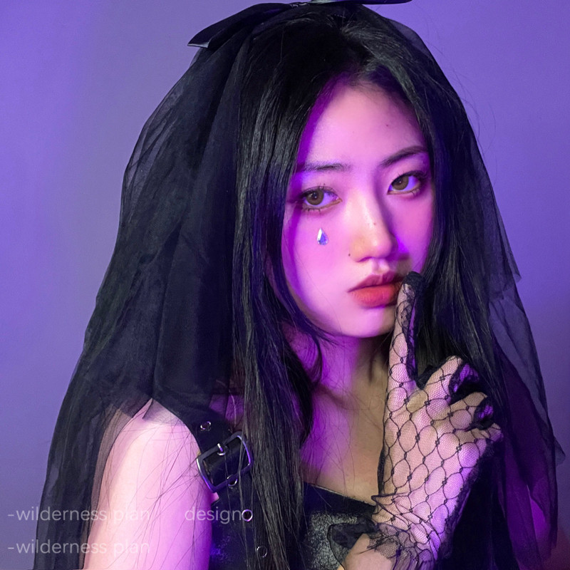 Black head yarn photo-prop Halloween High sense white pearl trailing retro teenage girl hair stirrup