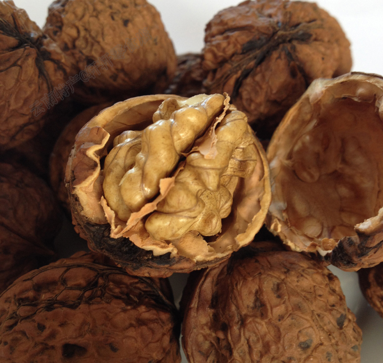 Yunnan thin as paper skin bulk shell to produce a new baby of pregnant women Yunnan Deep Mountain specialty walnut 1 kg