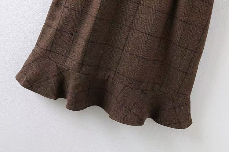 Cao cấp sản phẩm mới tính khí ngọt ngào len cao eo kẻ sọc váy xù thời trang hoang dã vest váy đầm cho bé gái