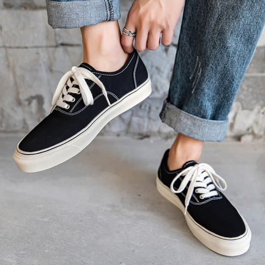 Men's Canvas Shoes, Summer Trendy Versatile Low-Top Breathable Casual White Shoes, Soft Sole New Black Japanese Style Sneakers
