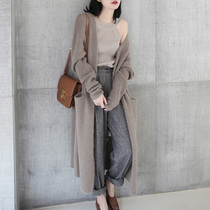 Maternity clothes fall winter 2021 new Korean knitted cardigan solid color long sleeve thick sweater skirt coat