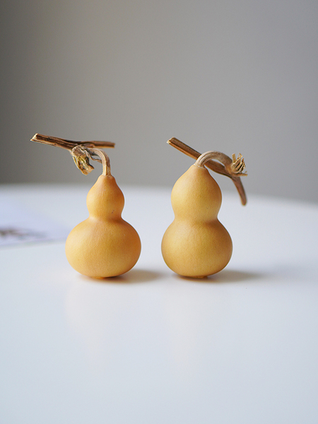 26 Years of New Arrivals, Natural Hand-Twisted Small Gourds with Dragon Heads, Exquisite Handcrafted Gourd Pendants for Hand Play