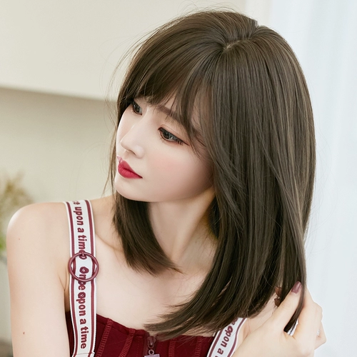 Парик, прямые волосы, популярно в интернете, длина миди, придает объем